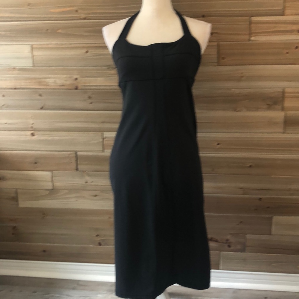 Athleta Sizzle Yoga Halter Dress in black Size 6T